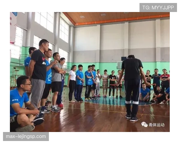 裁判沟通规则全拆解：比赛中允许哪些交流方式？