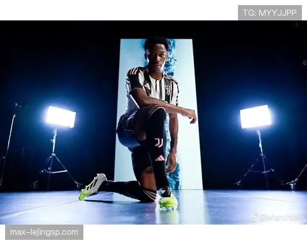 乔纳森·戴维面对顶级后卫时的空间寻找策略