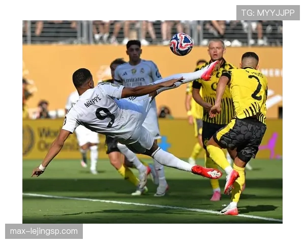 皇马欧冠争冠压力上升，竞争加剧考验其赛季稳定性