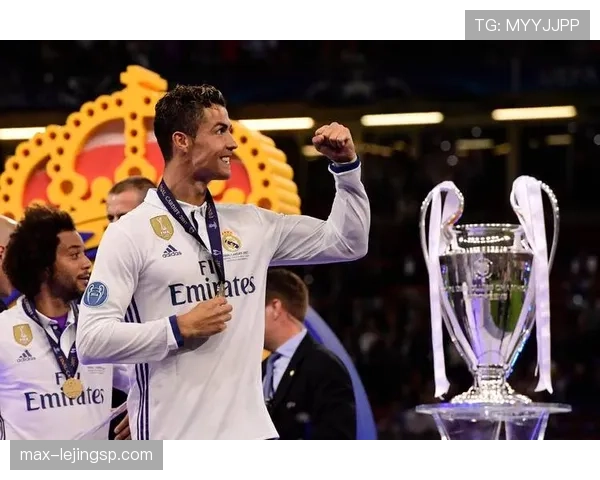 C罗是否拖累球队：战术适配性与比赛影响力分析